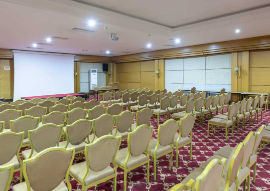 TRANSATLANTIK HOTEL & SPA 60