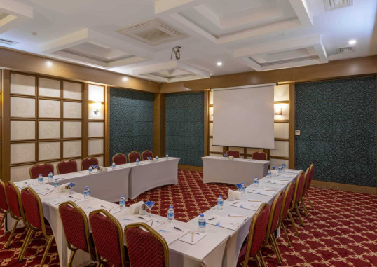 TRANSATLANTIK HOTEL & SPA 61