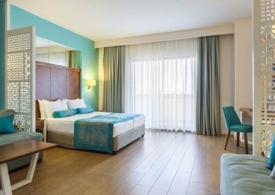 TERRACE ELITE RESORT 18