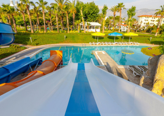 QUEENS PARK LE JARDIN RESORT 44