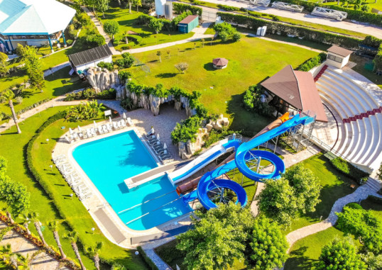 QUEENS PARK LE JARDIN RESORT 47