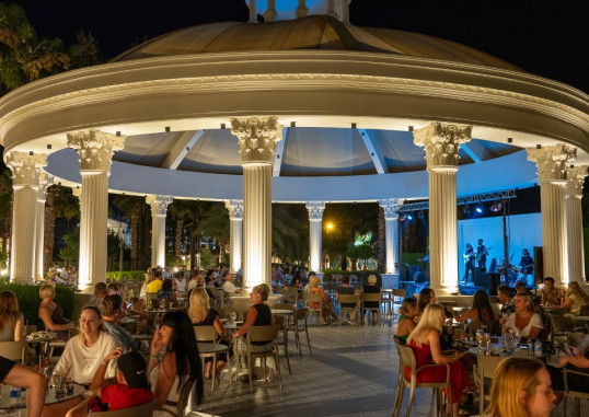 NUMA CLUB SIDE HOTEL 115