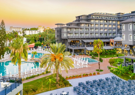 NOVA PARK HOTEL 16
