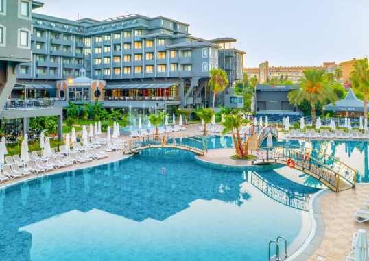 NOVA PARK HOTEL 17