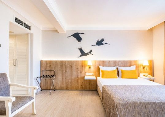 NOVA PARK HOTEL 26