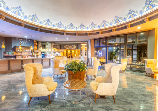 NOVA PARK HOTEL 44