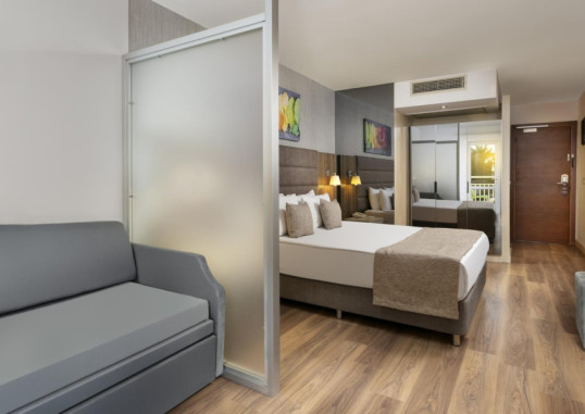 MONACHUS FAMILY RESORT SORGUN (ex. SEVEN SEAS HOTEL BLUE) 8