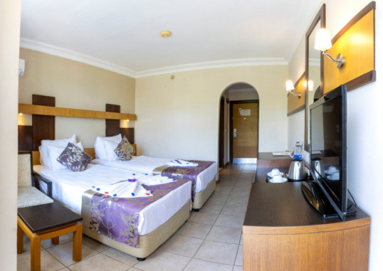KANDELOR HOTEL 6