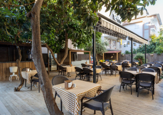 KANDELOR HOTEL 33
