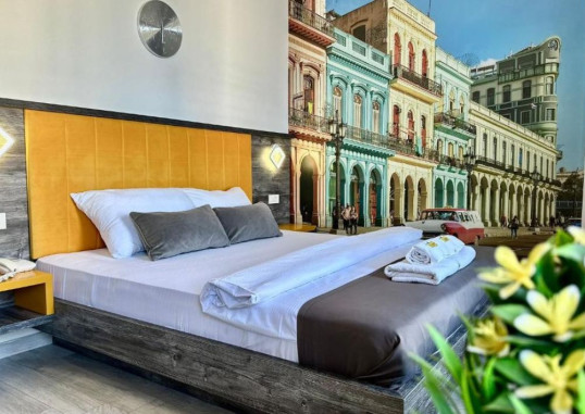 HOTEL DEL MEDIO 20