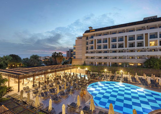KAIA CORACESIUM HOTEL 3