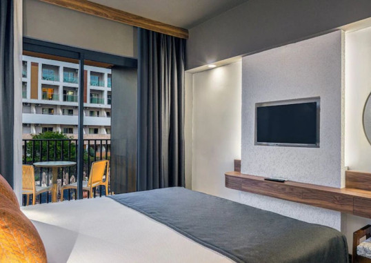 KAIA CORACESIUM HOTEL 32
