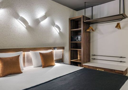 KAIA CORACESIUM HOTEL 33