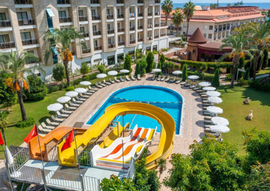 IMPERIAL SUNLAND RESORT & SPA 16