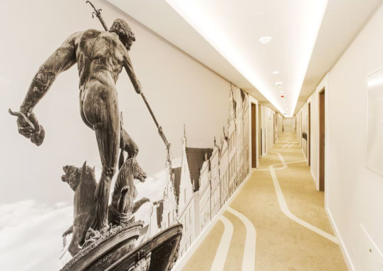 HOTEL PLATAN 18