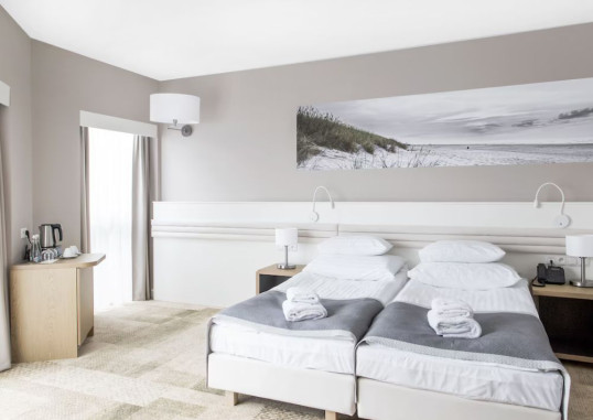 HOTEL PLATAN 24