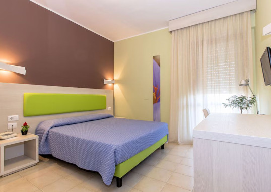 HOTEL RESIDENCE ULIVI E PALME 3