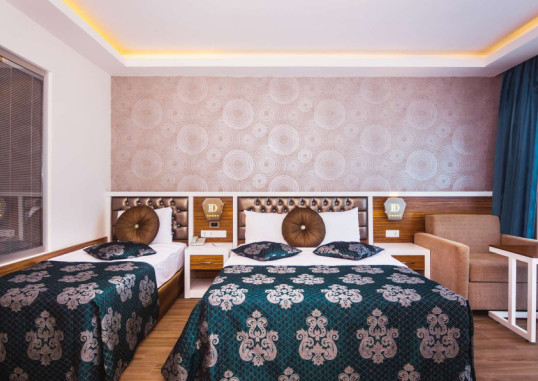 DIAMOND HILL RESORT 7