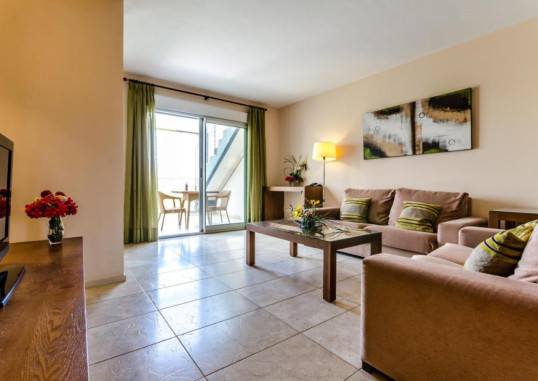 EL PLANTIO GOLF RESORT 6