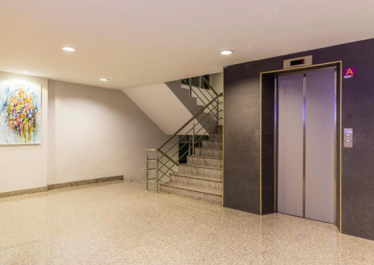 LIVOTEL HOTEL HUA MAK 11