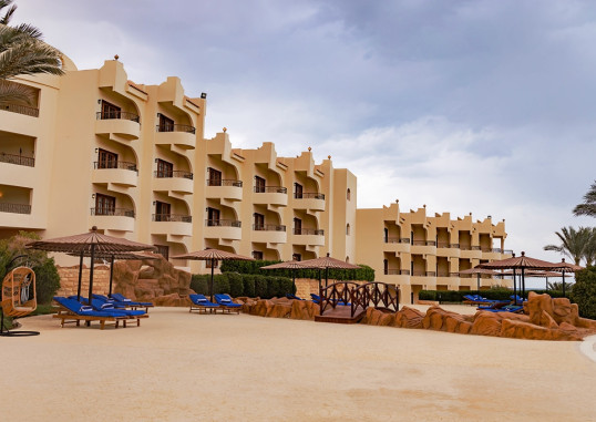 LIFE RESORTS CORAL HILLS 6