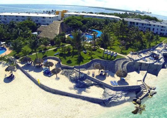 DOS PLAYAS FARANDA CANCUN 1