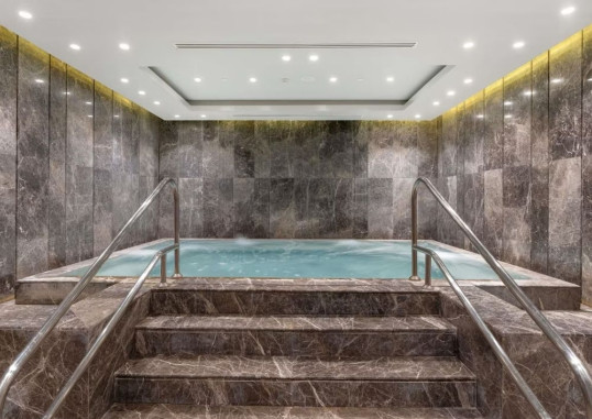 RIXOS RADAMIS 42