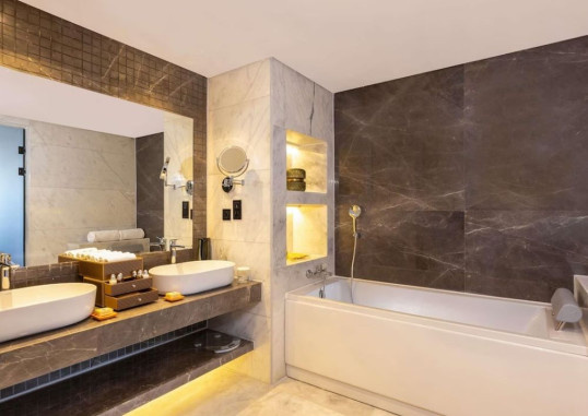RIXOS RADAMIS 70