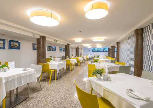 TERRACE MAR SUITE 9