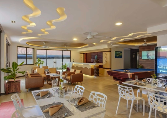 ARENA BEACH HOTEL 29