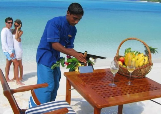 AQUZZ INN AND SPA 25