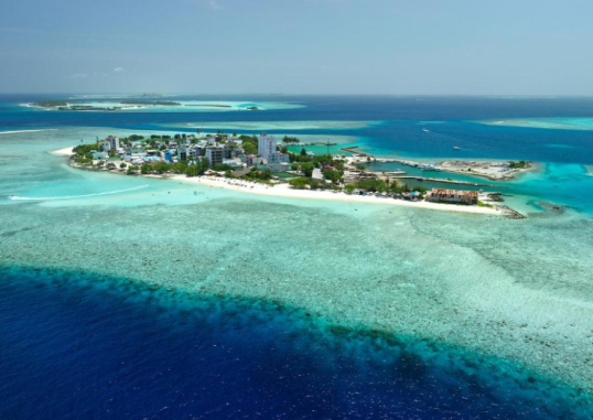 CRYSTAL SANDS BEACH 4