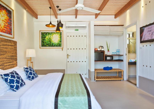 CRYSTAL SANDS BEACH 10