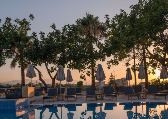 IMPERIAL PALACE (ADULTS ONLY) 31