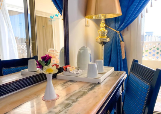 WHITE VALLEY PALACE 18