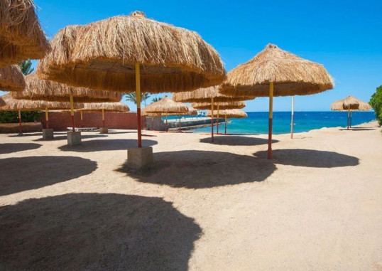 SUN & SEA HOTEL 16