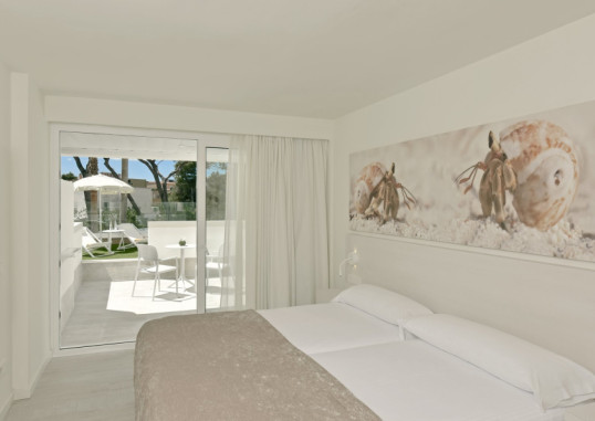 IBEROSTAR WAVES CRISTINA 7
