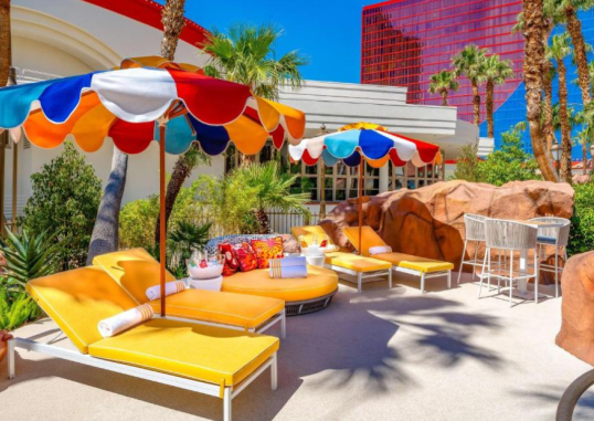 RIO HOTEL & CASINO 9