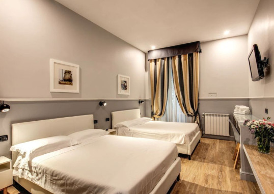 HOTEL TAORMINA 4