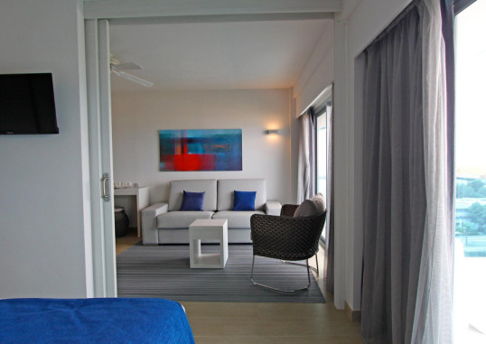 BG TONGA TOWER DESIGN HOTEL & SUITES 5