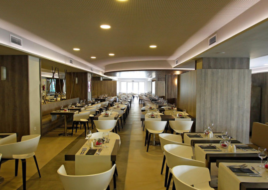BG TONGA TOWER DESIGN HOTEL & SUITES 15