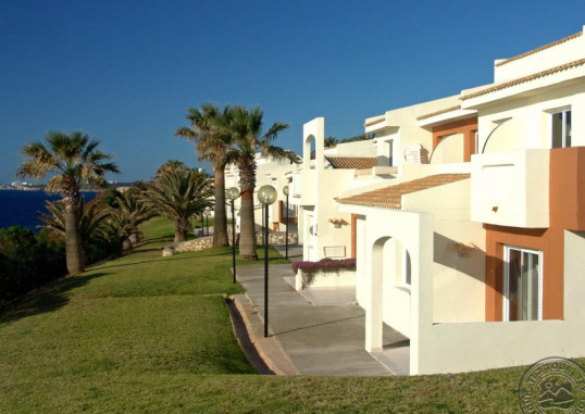 BLAU PUNTA REINA RESORT 28