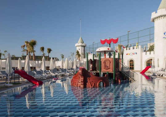 DELPHIN IMPERIAL 13