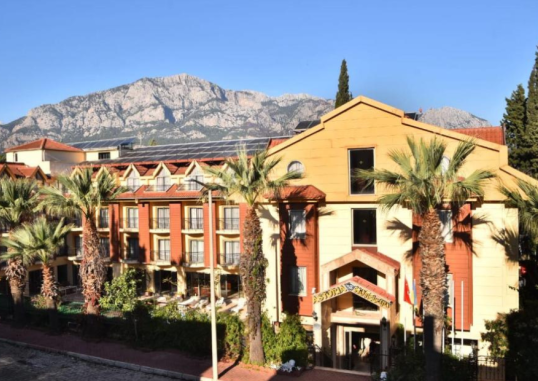 ASTORIA HOTEL & SPA 3