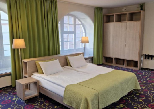 CITY HOTELS RUDNINKAI 14
