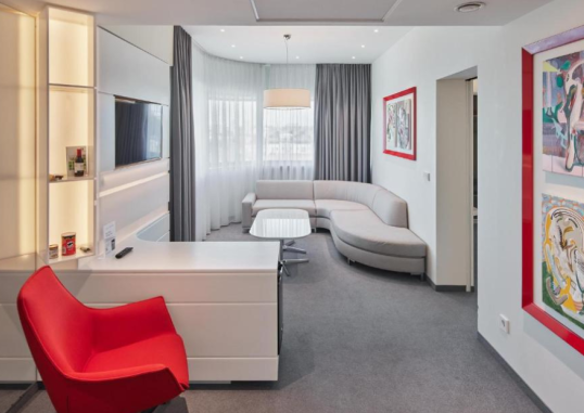 HOLIDAY INN VILNIUS 6