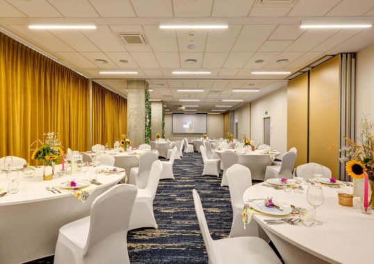 ARCHE HOTEL GEOLOGICZNA 12