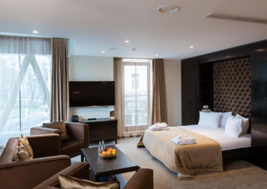AMBERTON CATHEDRAL SQUARE HOTEL VILNIUS 12
