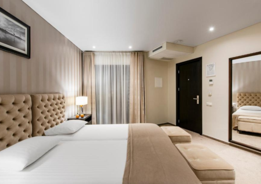 AMBERTON CATHEDRAL SQUARE HOTEL VILNIUS 21