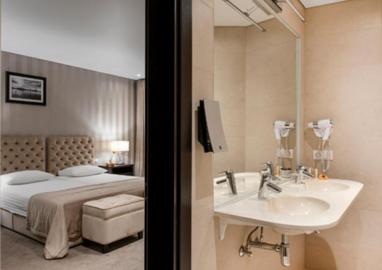 AMBERTON CATHEDRAL SQUARE HOTEL VILNIUS 22